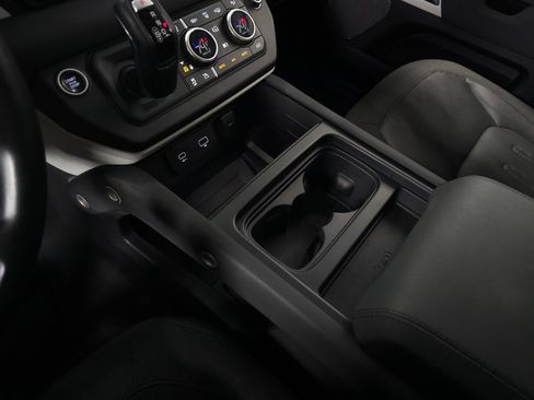 Certified 2021 Land Rover Defender 110 S image 34