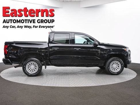 Used 2023 Chevrolet Colorado W/T RWD image 3
