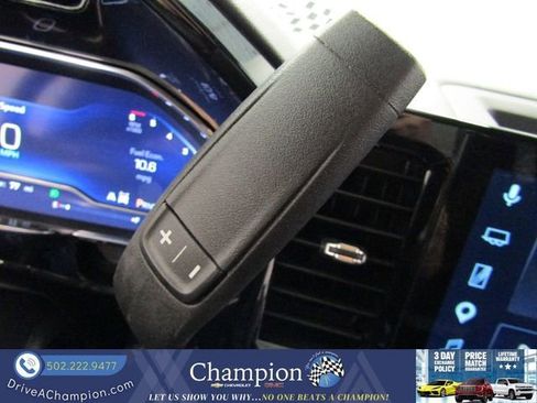 Certified 2025 Chevrolet Silverado 2500 LTZ AWD/4WD image 32