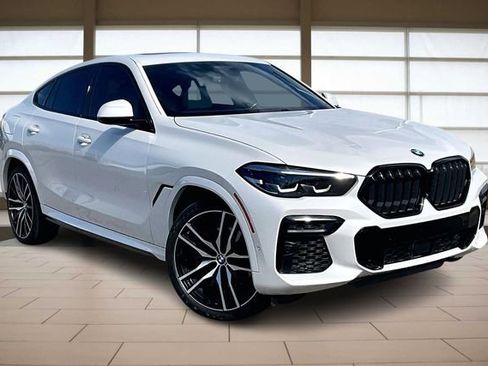Used 2023 BMW X6 xDrive40i w/ M Sport Package image 12
