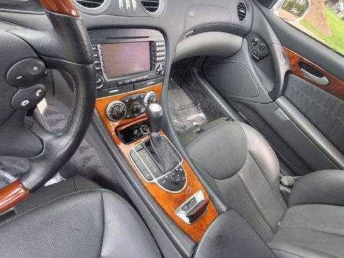 Used 2006 Mercedes-Benz SL 600 image 5