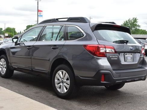 Used 2018 Subaru Outback 2.5i AWD/4WD image 13