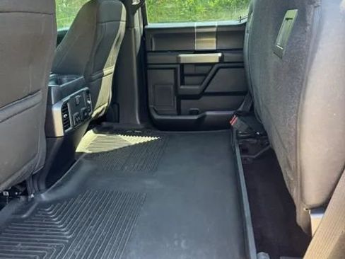 Used 2018 Ford F150 XLT w/ Equipment Group 302A Luxury AWD/4WD image 20