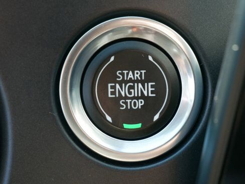 Used 2023 Chevrolet Blazer LT image 23