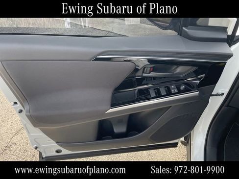 Used 2025 Subaru Solterra Premium w/ Premium Convenience Package image 11
