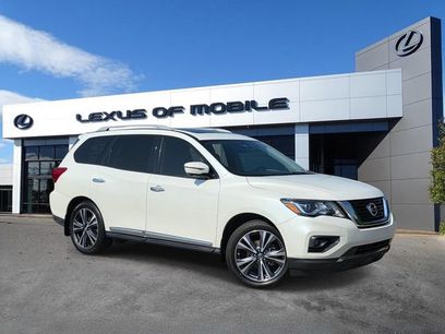 Used 2018 Nissan Pathfinder Platinum w/ Cargo Package