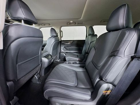 Certified 2025 INFINITI QX80 Luxe image 31