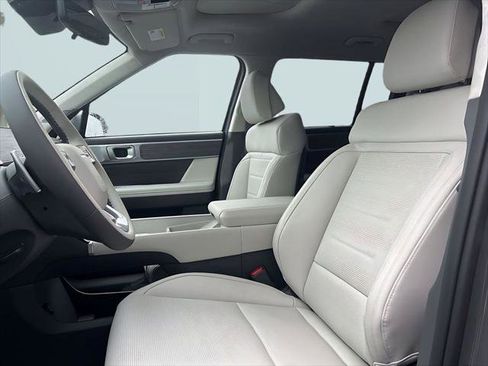 New 2026 Hyundai Santa Fe Calligraphy image 9