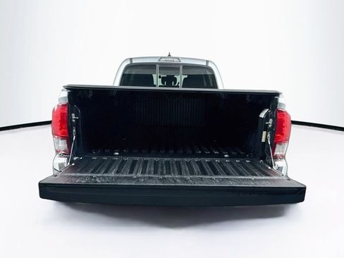 Used 2022 Toyota Tacoma SR5 w/ SR5 Appearance Package (SM) RWD image 25