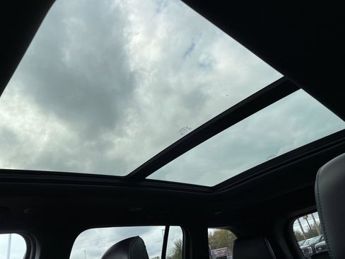 Used 2022 Jeep Grand Cherokee Trailhawk image 27