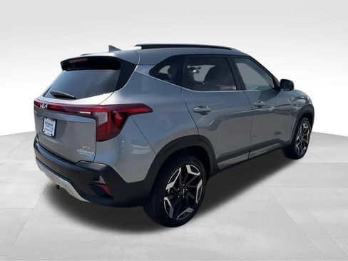 Certified 2026 Kia Seltos SX w/ SX Sunroof Package AWD/4WD image 8