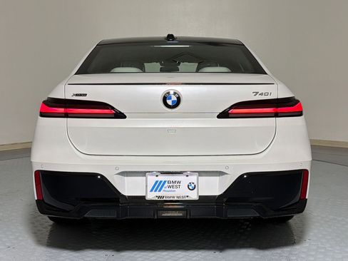 New 2026 BMW 740i xDrive AWD/4WD image 10