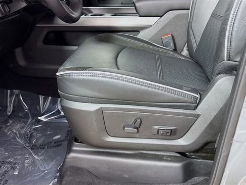 New 2026 RAM 2500 Laramie AWD/4WD image 20