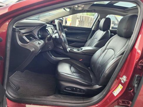 Used 2018 Buick LaCrosse Premium w/ Driver Confidence Package #2 FWD image 11