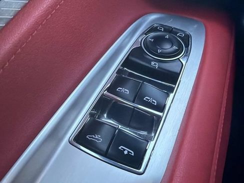 Used 2023 Chevrolet Corvette Stingray Preferred Conv w/ Chrome Exterior Badge Package RWD image 20