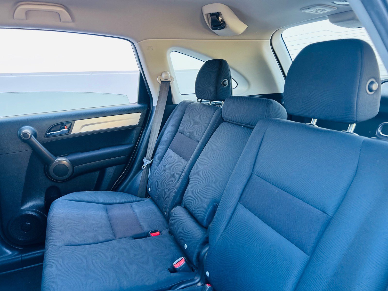 Used 2010 Honda CR-V LX image 19