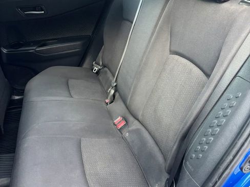 Used 2018 Toyota C-HR XLE image 13