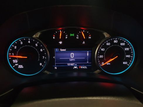 Used 2020 Chevrolet Equinox LT FWD image 23