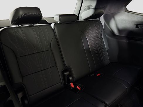 New 2026 Buick Enclave Avenir w/ Super Cruise Package image 28