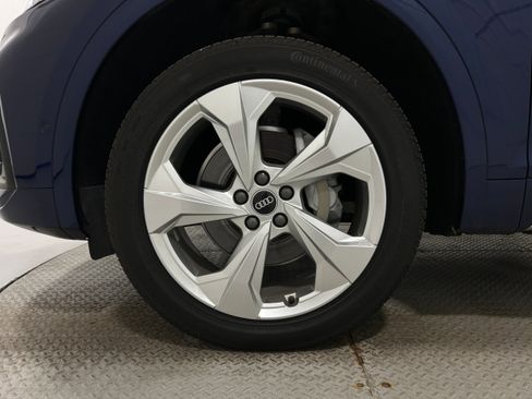 Used 2021 Audi Q5 Prestige AWD/4WD image 40
