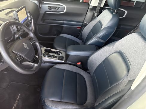 Used 2024 Ford Bronco Sport Outer Banks w/ Tech Package image 22