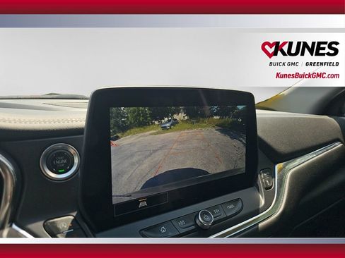 Used 2025 Chevrolet Blazer LT FWD image 19