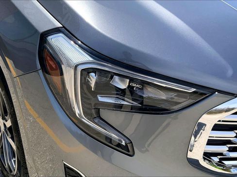 Used 2019 GMC Terrain Denali w/ Comfort Package image 26