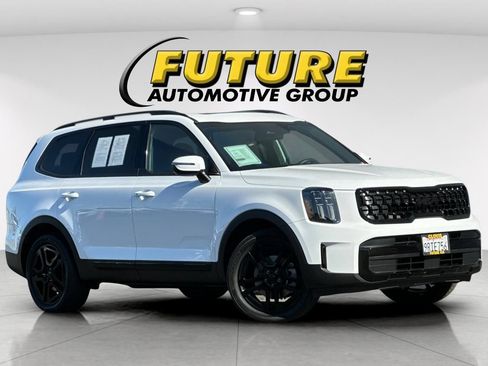 Used 2025 Kia Telluride EX X-Line AWD/4WD image 2