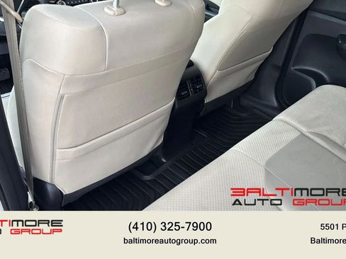 Used 2016 Honda CR-V EX image 17