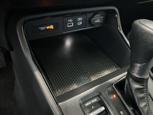 Used 2023 Honda CR-V EX image 14