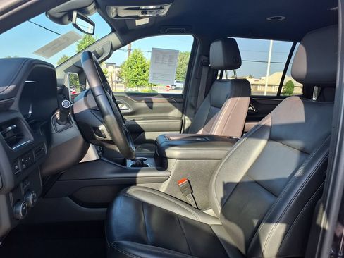 Used 2024 Chevrolet Tahoe LT RWD image 17