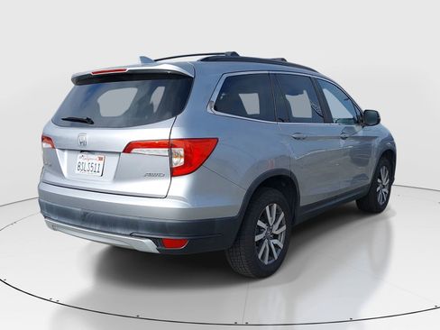 Used 2019 Honda Pilot EX image 7