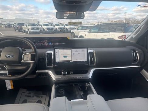 New 2026 Ford Expedition Platinum w/ Driver's Package image 22