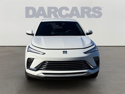 Used 2025 Buick Envista Preferred image 2