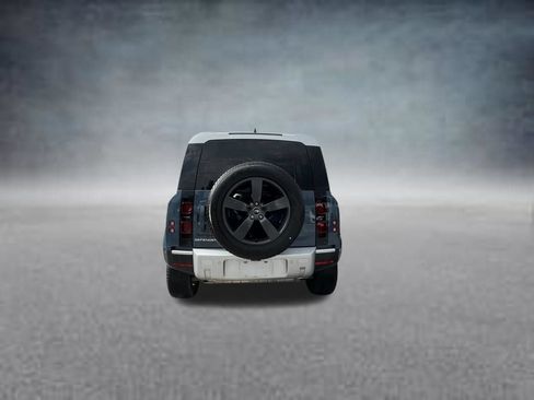 Used 2024 Land Rover Defender 110 S AWD/4WD image 6