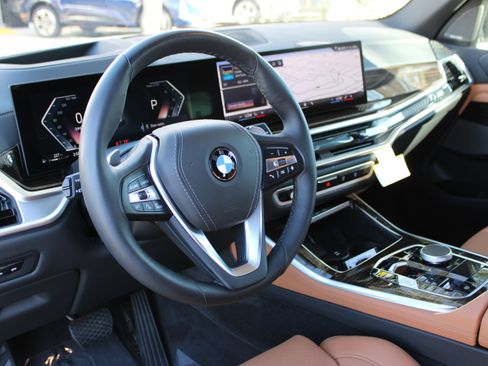 Used 2026 BMW X5 xDrive40i image 18