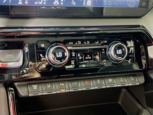 New 2026 GMC Sierra 2500 AT4X image 14