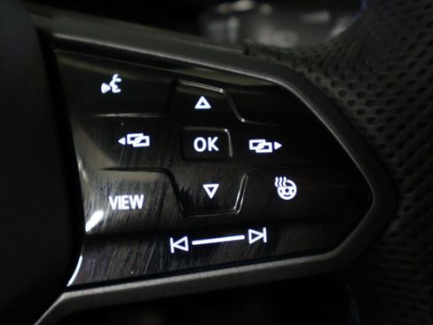 Used 2024 Volkswagen Golf R AWD/4WD image 47