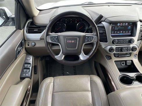 Used 2019 GMC Yukon XL SLT image 12
