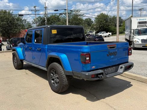 Used 2021 Jeep Gladiator Sport AWD/4WD image 9