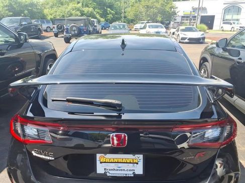 Used 2025 Honda Civic Type R image 16