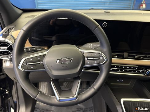 Used 2026 Chevrolet Equinox ACTIV w/ Safety and Technology Package image 14