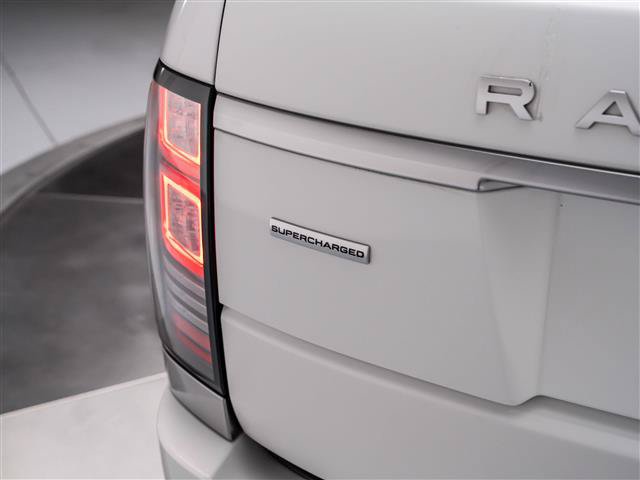 Used 2017 Land Rover Range Rover Long Wheelbase Supercharged AWD/4WD image 30