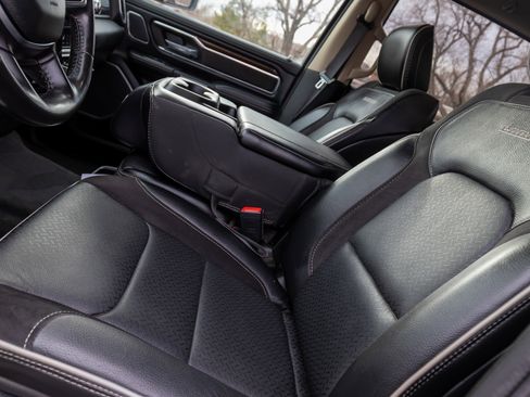 Used 2021 RAM 1500 Laramie image 10