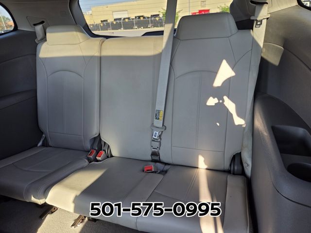 Used 2017 Chevrolet Traverse LT AWD/4WD image 12