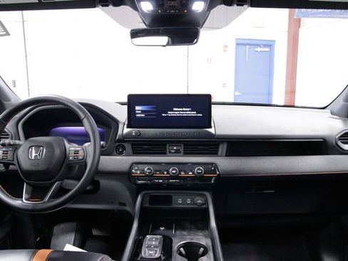 Certified 2026 Honda Passport TrailSport image 18
