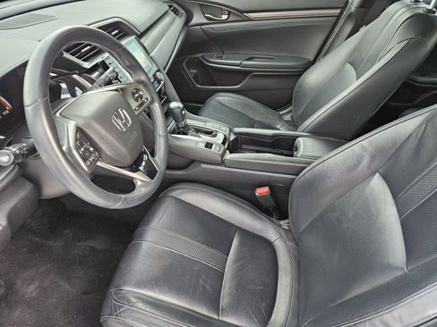 Used 2019 Honda Civic Sport Touring image 15