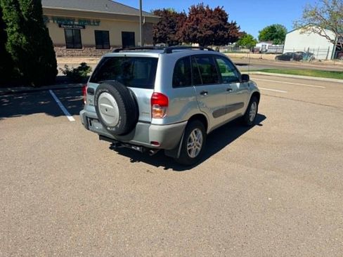 Used 2001 Toyota RAV4 4WD image 5