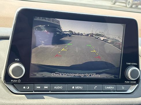 Certified 2023 Nissan Rogue SV w/ SV Premium B Package FWD image 29