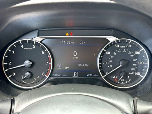 Used 2024 Nissan Altima 2.5 SV image 18